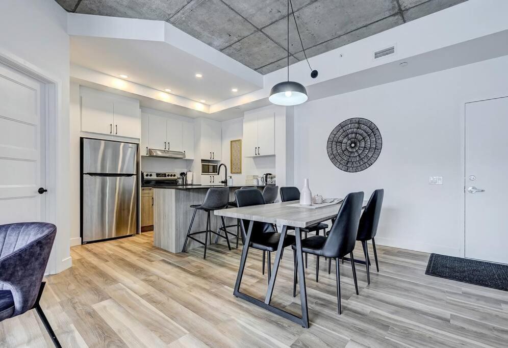 Panorama Penthouse- Piscine, Gym Et Vue Sur Apartment Quebec City
